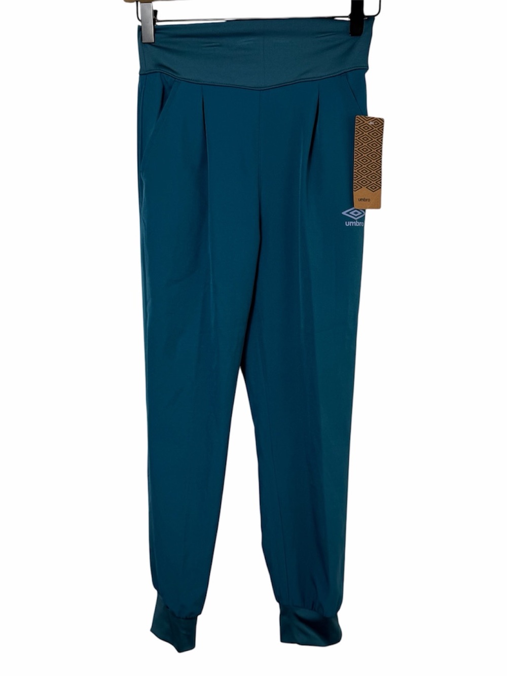 Umbro Blue Coral Athletic Pants Women's Small 7/8 NWT